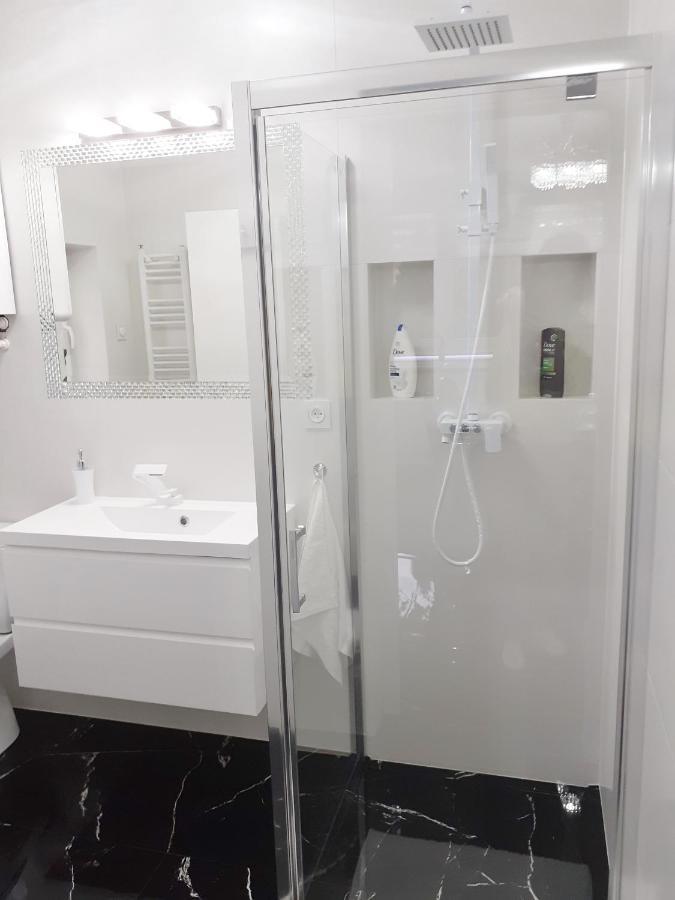 Apartament Glamour Gniezno Buitenkant foto